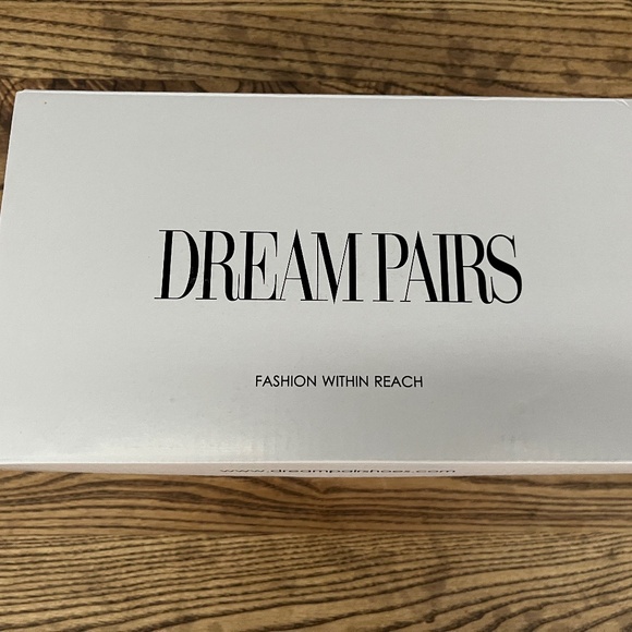 Women's Square Toe Sandals Heels: Two Straps, Open Toe - Picture 4 of 4